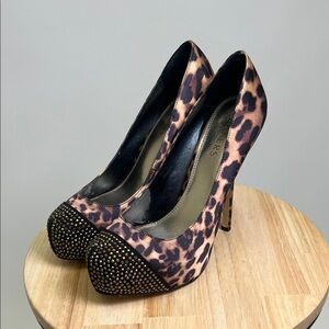 Bakers Leopard Print Heels with Studded Toe Size 7.5